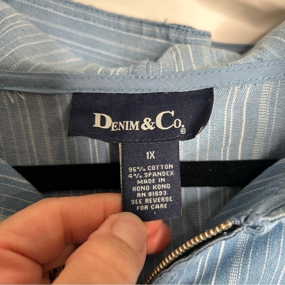 Denim & Co. Women’s Hooded Zip Front Denim Jacket 1X Stripe Dk Blue - Picture 2 of 3